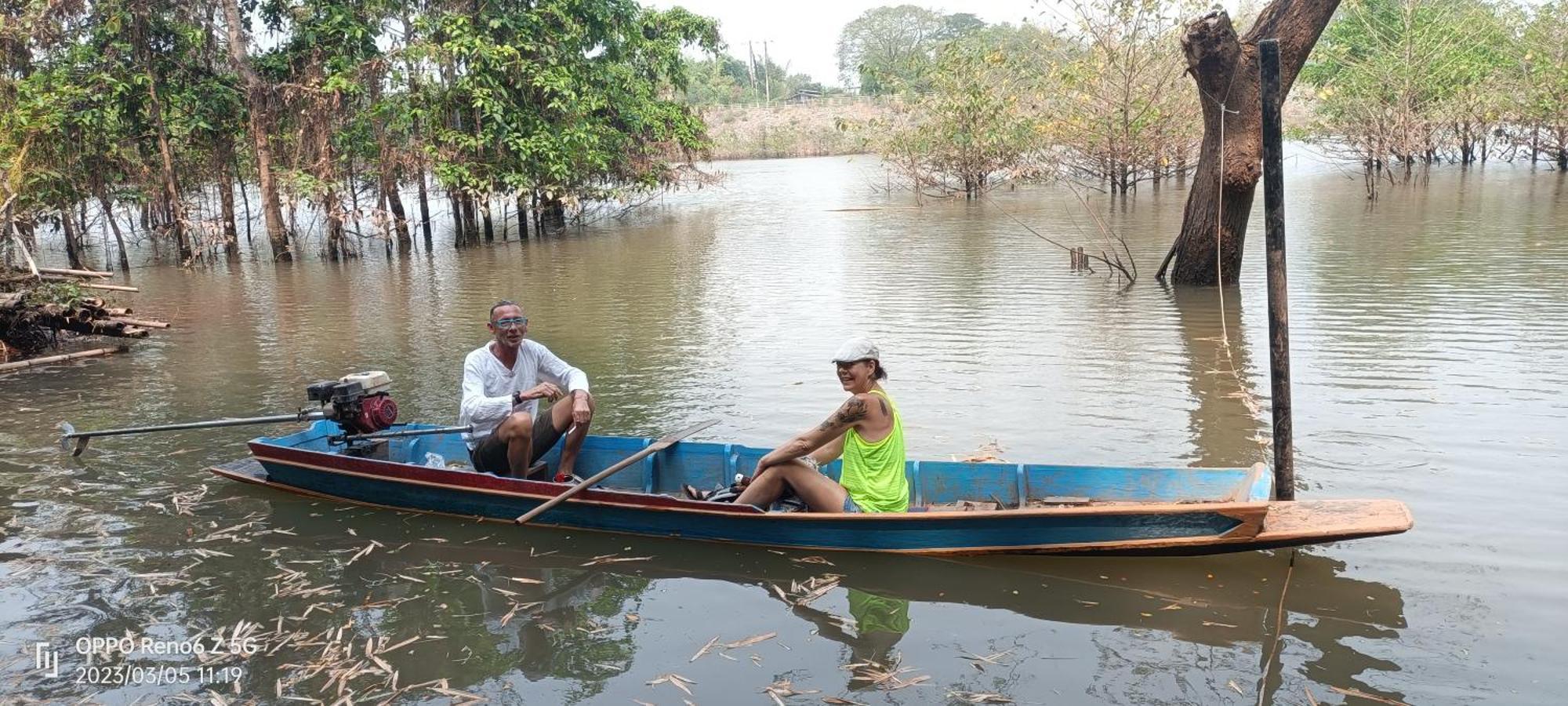 เฮือนน้ำน่าน House By The River Nan أوتاراديت المظهر الخارجي الصورة